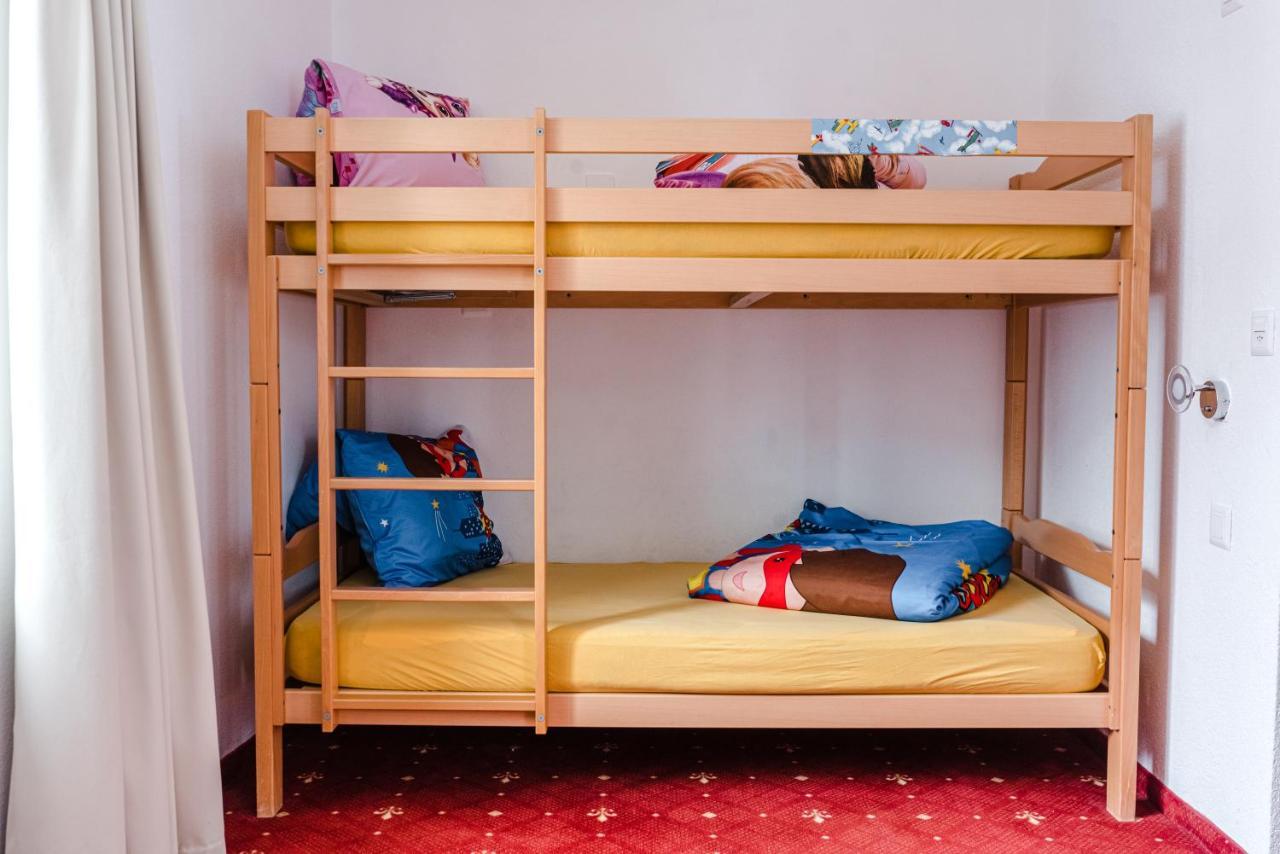 גראצ'ן Family Hotel Desiree מראה חיצוני תמונה