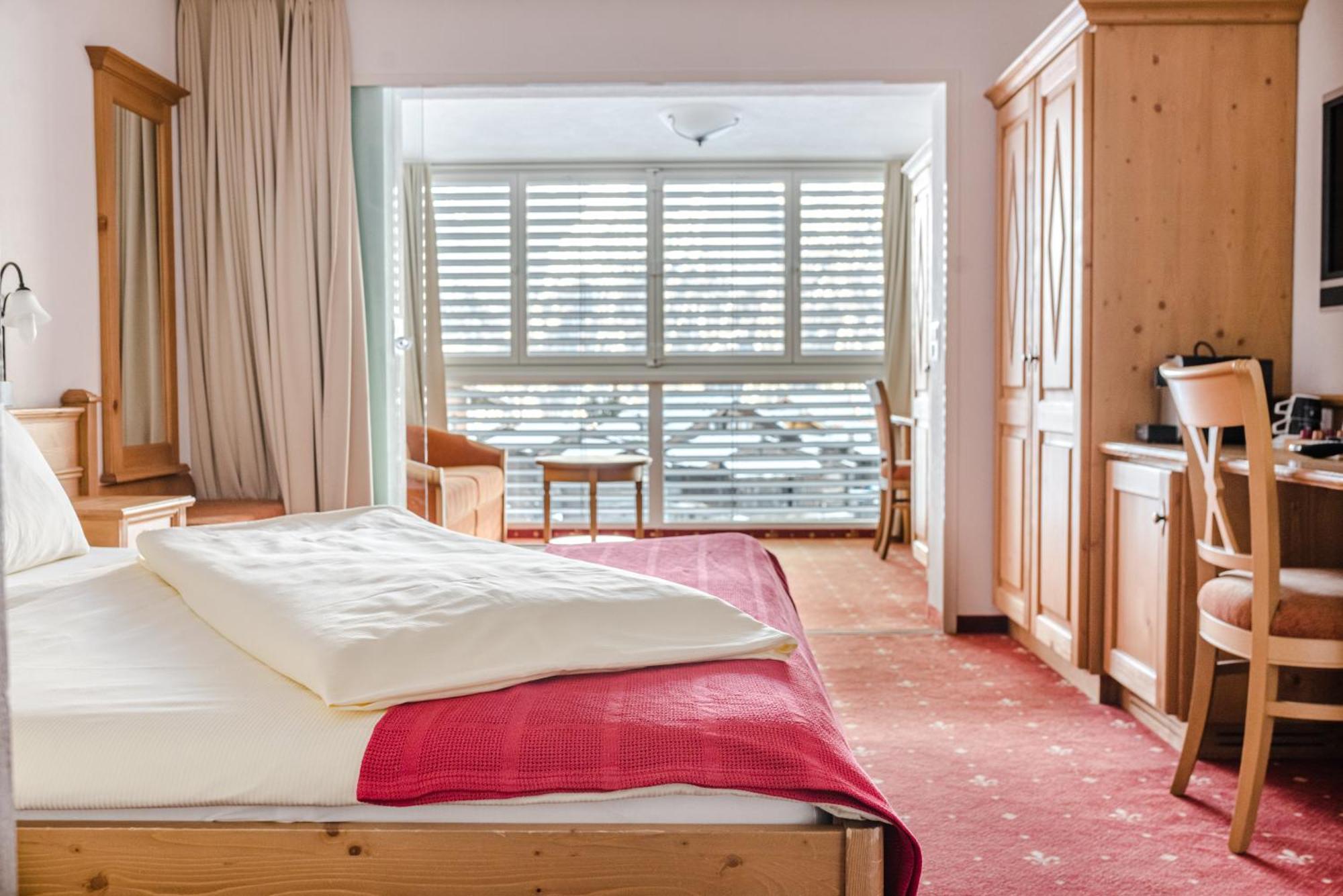 גראצ'ן Family Hotel Desiree מראה חיצוני תמונה