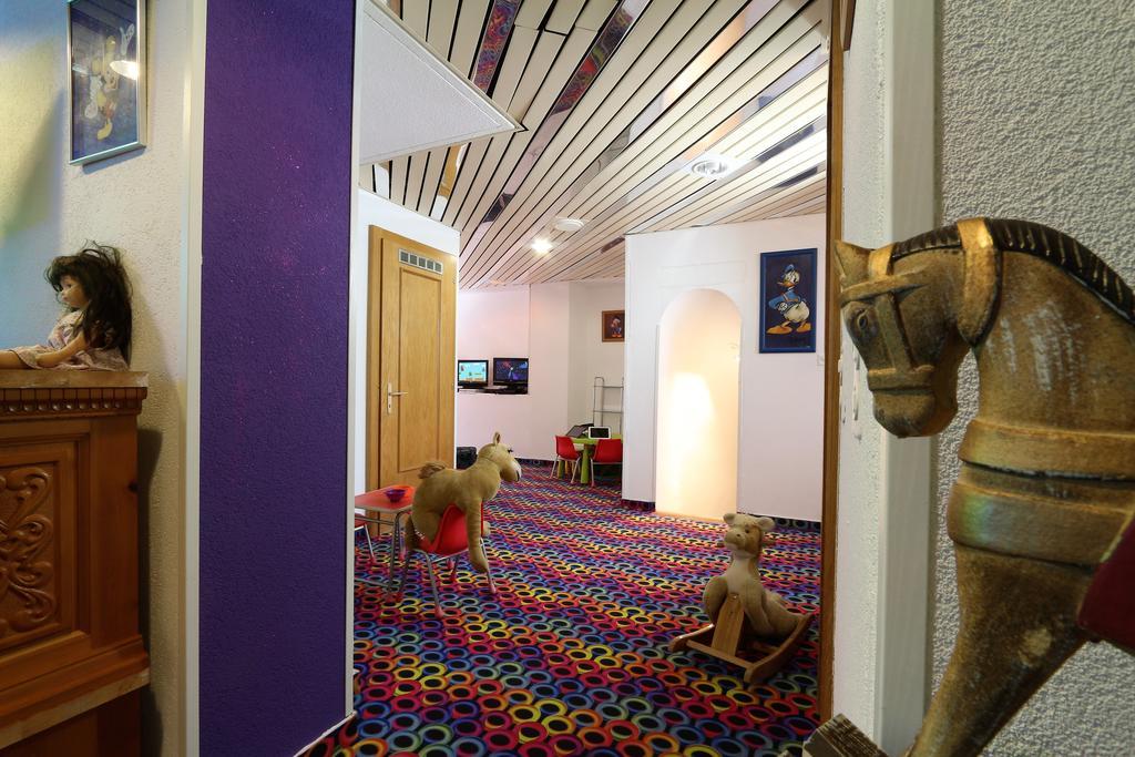 גראצ'ן Family Hotel Desiree מראה חיצוני תמונה